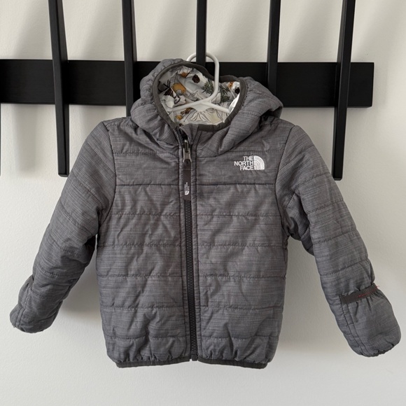 The North Face Infant Reversible Perrito Jacket, 12-18 months - Picture 2 of 9